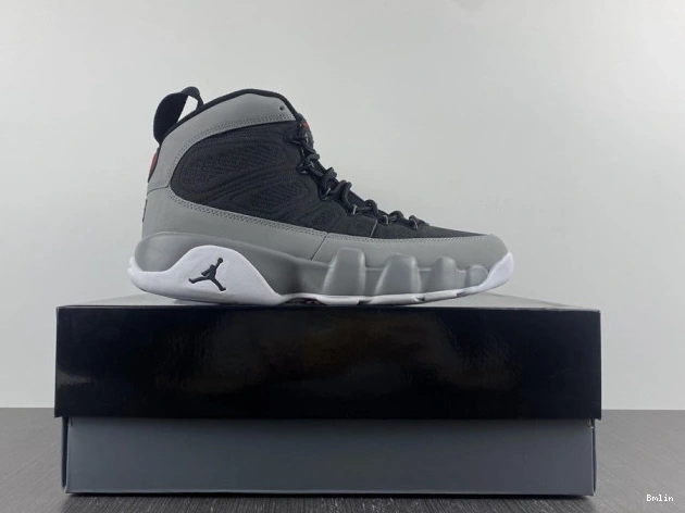 Bmlin shoes Particle Retro CT8019-060 9 Grey Jordan 0804